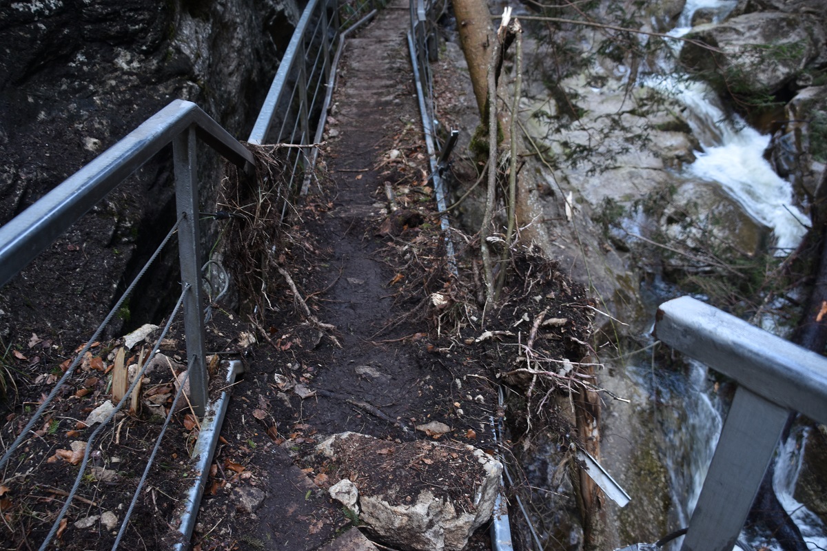 Sturmschäden in der Starzlachklamm