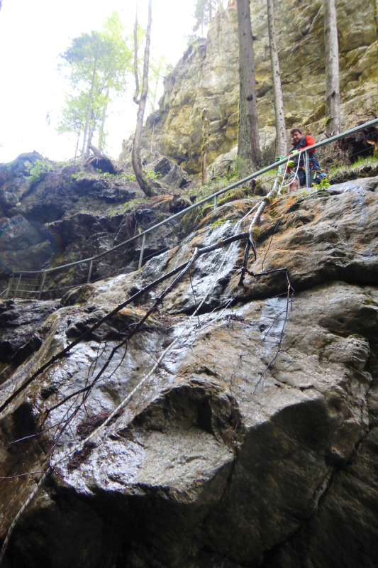 Reinigung in der Starzlachklamm