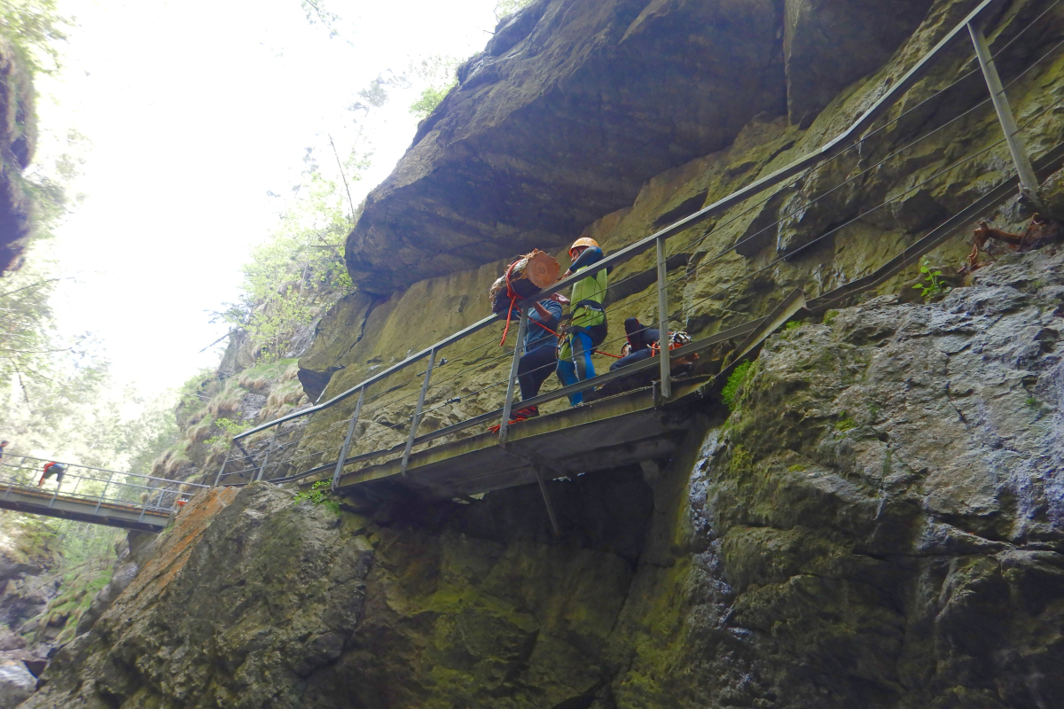 Reinigung in der Starzlachklamm